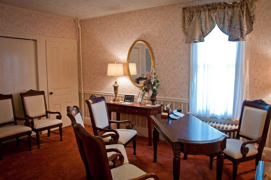 LabsLR8.jpg Funeral Home Photos Photo